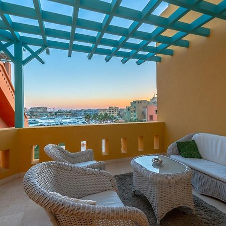 Heated Jacuzzi 2Br Apartment On Yacht View Hurgada Dış mekan fotoğraf