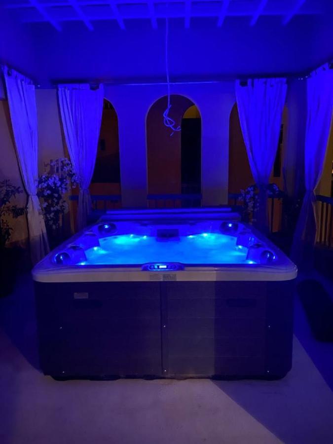 Heated Jacuzzi 2Br Apartment On Yacht View Hurgada Dış mekan fotoğraf